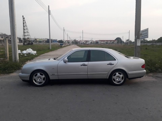 ขาย Benz w210 E230 T.0944066466