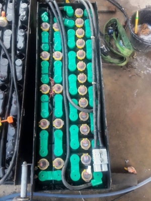 รับซื้อ-ขายแบตเตอรี่รถยกไฟฟ้า