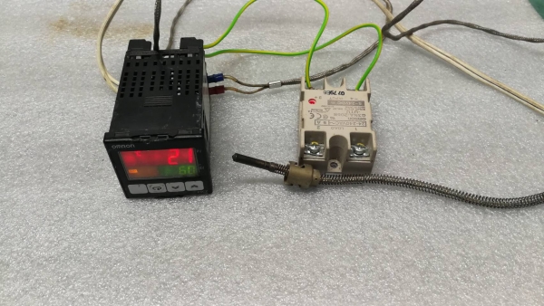 800 บ.ส่งถึงบ้านฟรีโทร 083-2000058 LINE ID: line832923 TEMPERRATURE CONTROLLER ชุดตัวควบคุมอุณหภูมิพ
