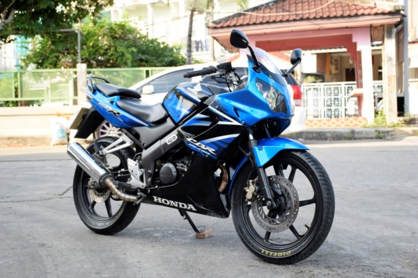 Cbr 150 2552 ไมล์เหลือง รถบ้านมือเดียว สภาพดีมาก พร้อมใช้งาน