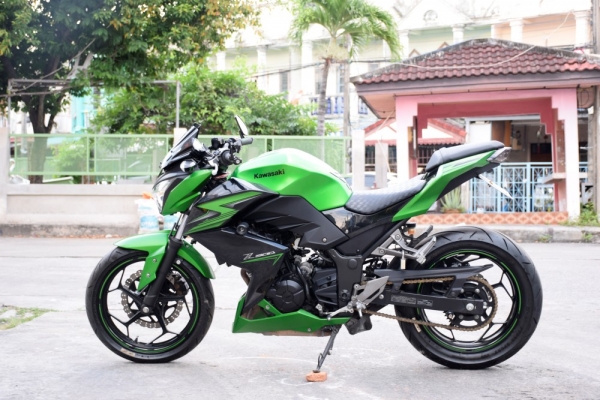 Z300 2015 รถบ้านแท้ เจ้าของคนเดียว มีของแต่ง รูดบัตรได้ Z300 2015 รถบ้านแท้ เจ้าของคนเดียว มีของแต่ง รูดบัตรได้