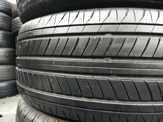 ขายยางฟอลเคน 195/55R15 ปลายปี12 ดอกยางเต็มสวยไม่มีปะ จำนวน 1 ชุด ขายยางฟอลเคน 195/55R15 ปลายปี12 ดอกยางเต็มสวยไม่มีปะ จำนวน 1 ชุด