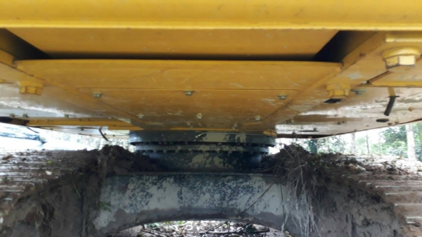 ขายดาวน์รถแบคโฮ KOMATSU PC200-8MO ขายดาวน์ 600000