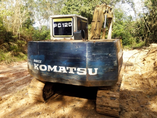 ขายรถแบคโฮ KOMATSU PC120-5 ราคา 550000