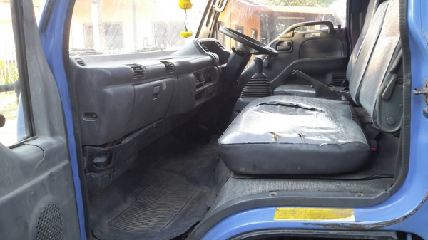 ขายรถNQR 150แรง ยาว5.50 เอกสารเล่มทะเบียนพร้อม สภาพพร้อมใช้งาน ขายรถNQR 150แรง ยาว5.50 เอกสารเล่มทะเบียนพร้อม สภาพพร้อมใช้งาน