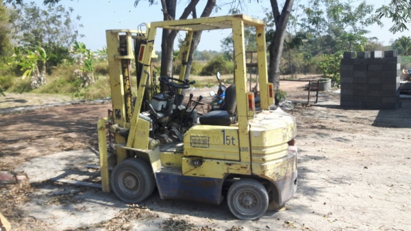 ขายรถฟอร์คลิฟต์TOYOTA 1.5ตัน