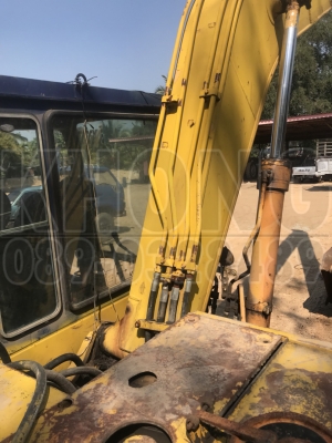 ขายด่วน รถแบคโฮ Komatsu 120/3  บูมยาว ขายเหมา 2 คัน สภาพเดียวกัน เครือง ช่วงล่าง พร้อมใช้งาน บูม ยาว ทั้งคู่ ขาย 2คัน 700000 พร้อมเอกสารซื้อขาย