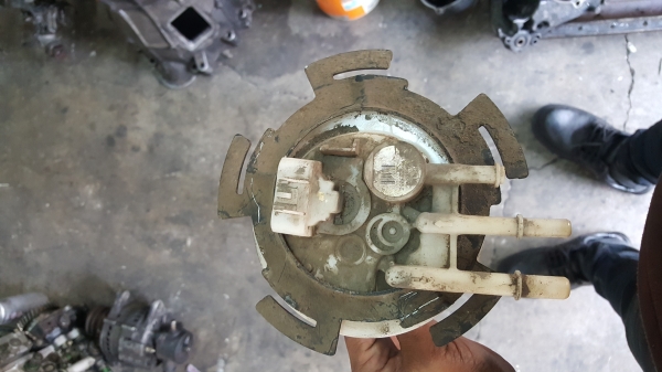 ปั้มติ๊ก Dmax