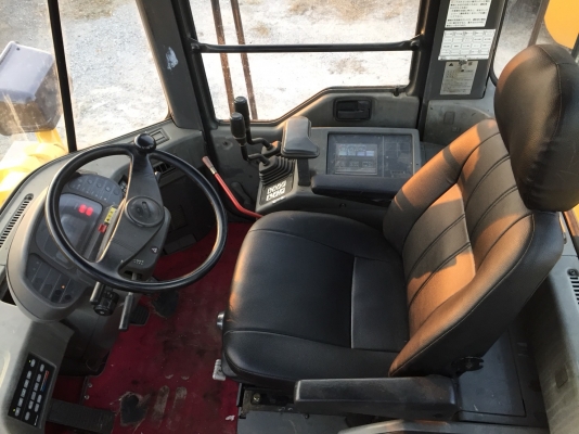 KOMATSU WA300-3 นำเข้าจากญี่ปุ่น โทร.090-986-2521 อ๊อบ