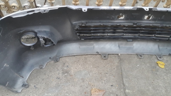 กันชน Vigo สีบรอนซ์เงิน มีตำหนิ โป่งข้างกันชนสีดำ ชุดประกอบกันชน กันชน Vigo สีบรอนซ์เงิน มีตำหนิ โป่งข้างกันชนสีดำ ชุดประกอบกันชน