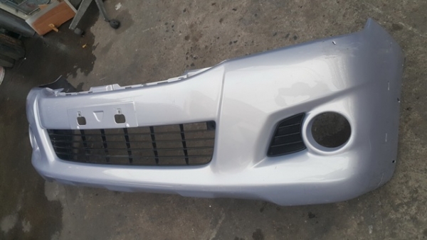 กันชน Vigo สีบรอนซ์เงิน มีตำหนิ  โป่งข้างกันชนสีดำ ชุดประกอบกันชน