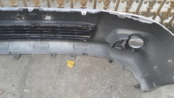 กันชน Vigo สีบรอนซ์เงิน มีตำหนิ โป่งข้างกันชนสีดำ ชุดประกอบกันชน กันชน Vigo สีบรอนซ์เงิน มีตำหนิ โป่งข้างกันชนสีดำ ชุดประกอบกันชน