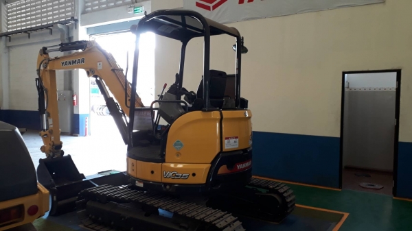 รถขุด YANMAR รุ่น VIO35 มือ 1