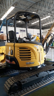 รถขุด YANMAR รุ่น VIO35 มือ 1 รถขุด YANMAR รุ่น VIO35 มือ 1