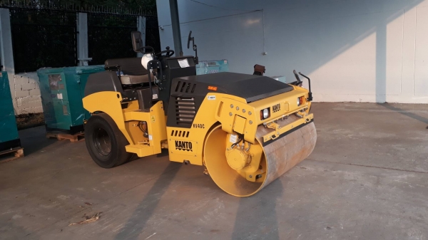 รถบด KANTO รุ่น KV40C มือ 1 รถบด KANTO รุ่น KV40C มือ 1