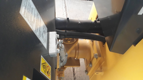 รถบด KANTO รุ่น KV40C มือ 1 รถบด KANTO รุ่น KV40C มือ 1