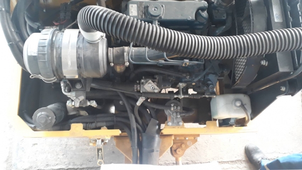 รถบด KANTO รุ่น KV40C มือ 1 รถบด KANTO รุ่น KV40C มือ 1