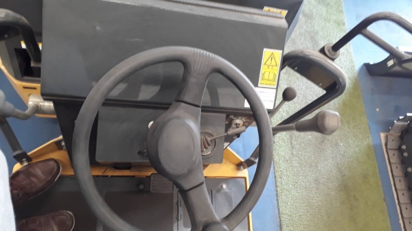 รถบด KANTO รุ่น KV40DS  มือ 1