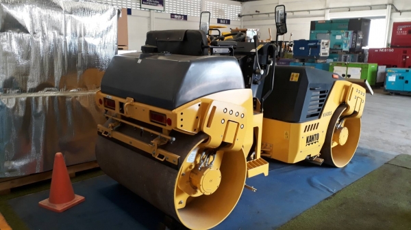 รถบด KANTO รุ่น KV40DS  มือ 1