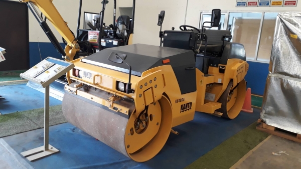 รถบด KANTO รุ่น KV40DS  มือ 1