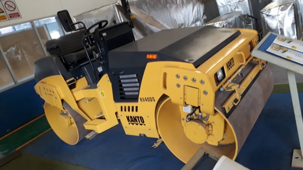 รถบด KANTO รุ่น KV40DS  มือ 1