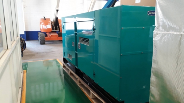 เครื่องปั่นไฟ DENYO รุ่น DCA-150ES มือ 1 เครื่องปั่นไฟ DENYO รุ่น DCA-150ES มือ 1