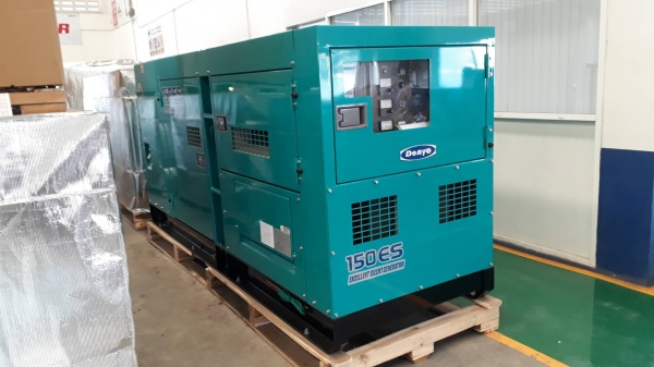 เครื่องปั่นไฟ DENYO รุ่น DCA-150ES มือ 1 เครื่องปั่นไฟ DENYO รุ่น DCA-150ES มือ 1