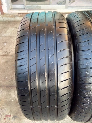 ยาง 225/50R17 ปี 14 ยาง 225/50R17 ปี 14