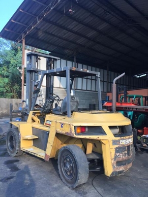 ฟอล์คลิฟต์ 6 ตัน  CATERPILLAR  DP60  รถปี 2003  เครื่องยนต์เซล  S6S   เสายกสูง 6 เมตร  เกียร์ออโต้