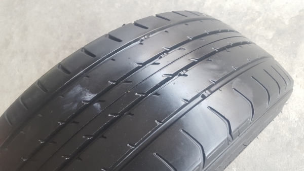 ขายยาง195/45/16 ปี 13 DUNLOP 4 เส้น ขายยาง195/45/16 ปี 13 DUNLOP 4 เส้น