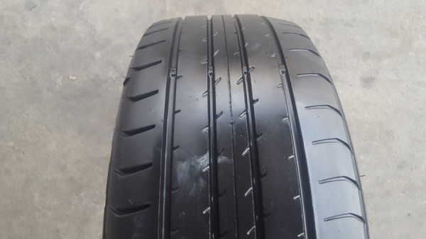 ขายยาง195/45/16 ปี 13 DUNLOP 4 เส้น ขายยาง195/45/16 ปี 13 DUNLOP 4 เส้น