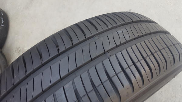 ขายยาง175/65/15 ปี 15 MICHERLIN XM2 4 เส้น ขายยาง175/65/15 ปี 15 MICHERLIN XM2 4 เส้น