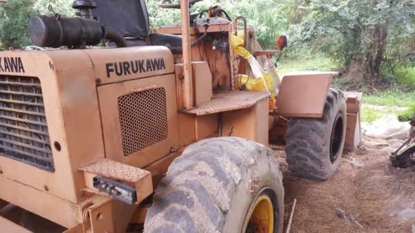 รถตัก FURUK AWA - FL60A. สนใจติดต่อ 081 - 6079515 รถตัก FURUK AWA - FL60A. สนใจติดต่อ 081 - 6079515