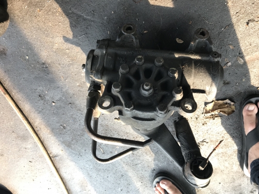 ขายกระปุกพวงมาลัยรถบัสแดวู