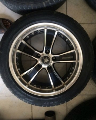 ล้อขอบ17กว้าง7.5ทั้ง4ลูก5/114ไม่มีซ่อมเดิมๆสีตามการใช้งาน แถมยางไปใช้ขายยกชุด4500฿ ID line Tel .0850448320 ล้อขอบ17กว้าง7.5ทั้ง4ลูก5/114ไม่มีซ่อมเดิมๆสีตามการใช้งาน แถมยางไปใช้ขายยกชุด4500฿ ID line Tel .0850448320