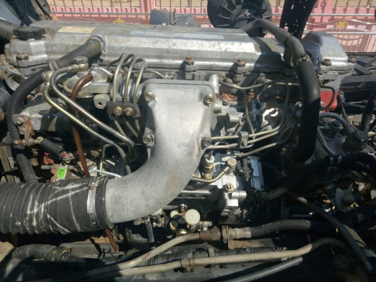 ขาย Hino Mega 260  หัวคัชซี เครื่องดี คัชซีสวย ยางเต็ม 10 เส้น  เอกสารพร้อมโอน  สนใจสอบถามได้ค่ะ 083-9628875,089-7020483