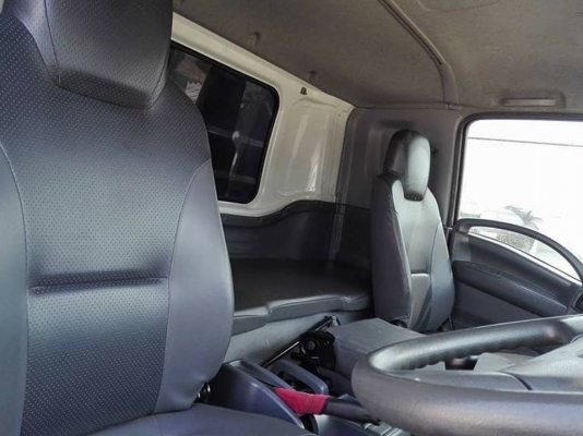 Isuzu FTR 240 แรง ปี 58 กระบะช่วงยาว 7.50 ม. ไมล์ 90,xxx พร้อมใช้งาน Isuzu FTR 240 แรง ปี 58 กระบะช่วงยาว 7.50 ม. ไมล์ 90,xxx พร้อมใช้งาน