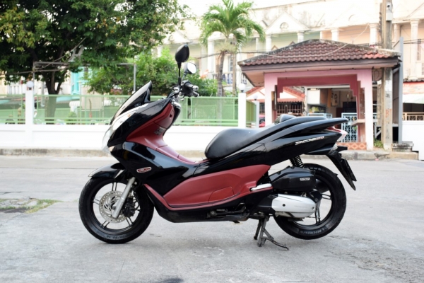 Pcx 150i มือเดียว รถบ้านแท้ สภาพดีมากๆ Pcx 150i มือเดียว รถบ้านแท้ สภาพดีมากๆ