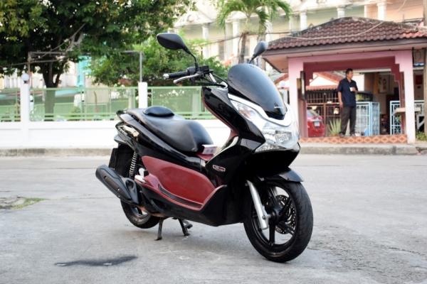 Pcx 150i มือเดียว รถบ้านแท้ สภาพดีมากๆ Pcx 150i มือเดียว รถบ้านแท้ สภาพดีมากๆ
