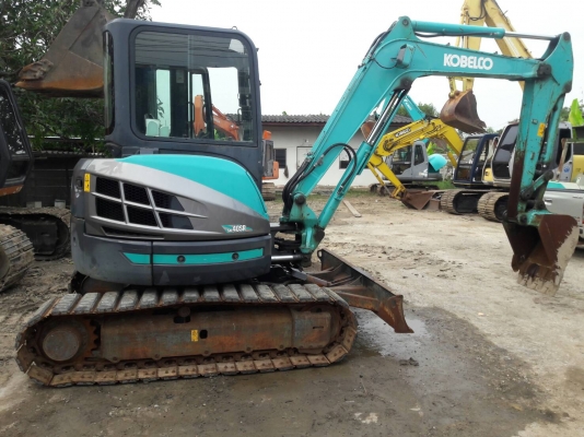 ขายจ้า..KOBELCO SK40SR-3  PH06  ปี 2009   มาร์คซิก  เก่านอกแท้ 2,5XX  ชั่วโมง  แน่นทุกจุด...สภาพสวยมากๆๆ  โทร 089-3818694  ดวงนภา