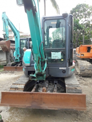 ขายจ้า..KOBELCO SK40SR-3  PH06  ปี 2009   มาร์คซิก  เก่านอกแท้ 2,5XX  ชั่วโมง  แน่นทุกจุด...สภาพสวยมากๆๆ  โทร 089-3818694  ดวงนภา