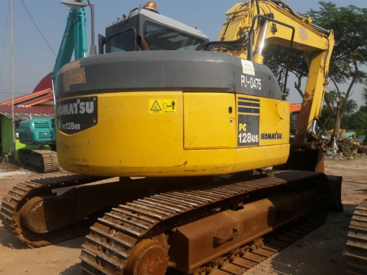 มาใหม่จ้า..KOMATSU PC128-2 -AC เก่านอกแท้  สภาพสวย  เครื่องปั๊มดี  พร้อมใช้  โทร 089-3818694  ดวงนภา