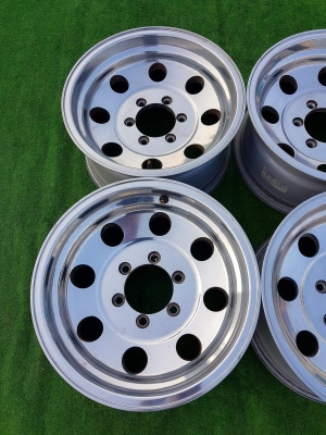 ขายล้อ MICKEY THOMPSON แท้ MADE IN U.S.A 16x8 ลบ 11 สวยๆ