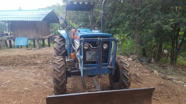 ขายรถไถ ISEKI TL2901 4wd  พร้อมใบดัน ผานจาน ขายรถไถ ISEKI TL2901 4wd  พร้อมใบดัน ผานจาน