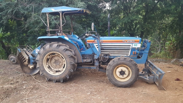 ขายรถไถ ISEKI TL2901 4wd  พร้อมใบดัน ผานจาน ขายรถไถ ISEKI TL2901 4wd  พร้อมใบดัน ผานจาน