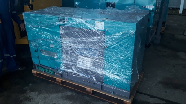 เครื่องปั่นไฟ DENYO รุ่น DCA-18ESX มือ 1