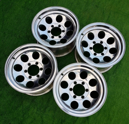 ขายล้อแท้ MICKEY THOMPSON หยดน้ำ 16x8 ออฟ 0 สวยๆ ขายล้อแท้ MICKEY THOMPSON หยดน้ำ 16x8 ออฟ 0 สวยๆ