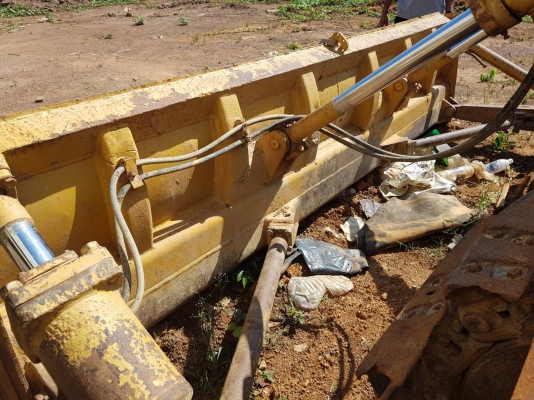 ขายแทรกเตอร์ CATD5B เครื่อง10Zเอกสารทะเบียน ขายแทรกเตอร์ CATD5B เครื่อง10Zเอกสารทะเบียน