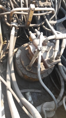 ขาย 675,000 CAT 330 EL ไฟฟ้าครบ เครื่องดี ปั้มแรง  เอวแน่น ช่วงล่างเต็ม หนังสือสัญญาซื้อขาย รถอยู่ สระบุรี 090-772-3710 090-772-3708