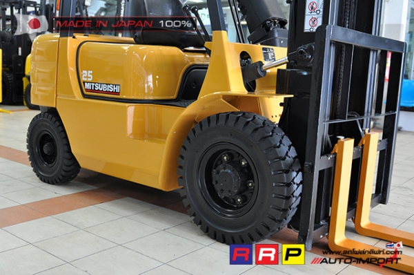 ขายรถโฟล์คลิฟท์มือสอง MITSUBISHI รุ่น FD25-F18B-07288 นำเข้าจากประเทศญี่ปุ่น 100\% ไม่เคยใช้งานในไทย ขายรถโฟล์คลิฟท์มือสอง MITSUBISHI รุ่น FD25-F18B-07288 นำเข้าจากประเทศญี่ปุ่น 100\% ไม่เคยใช้งานในไทย